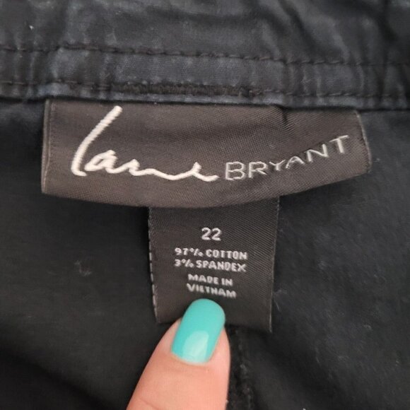 Lane Bryant Sz 22 Black Khaki Shorts 2 Button Closure High Rise Pockets Casual - Picture 5 of 5